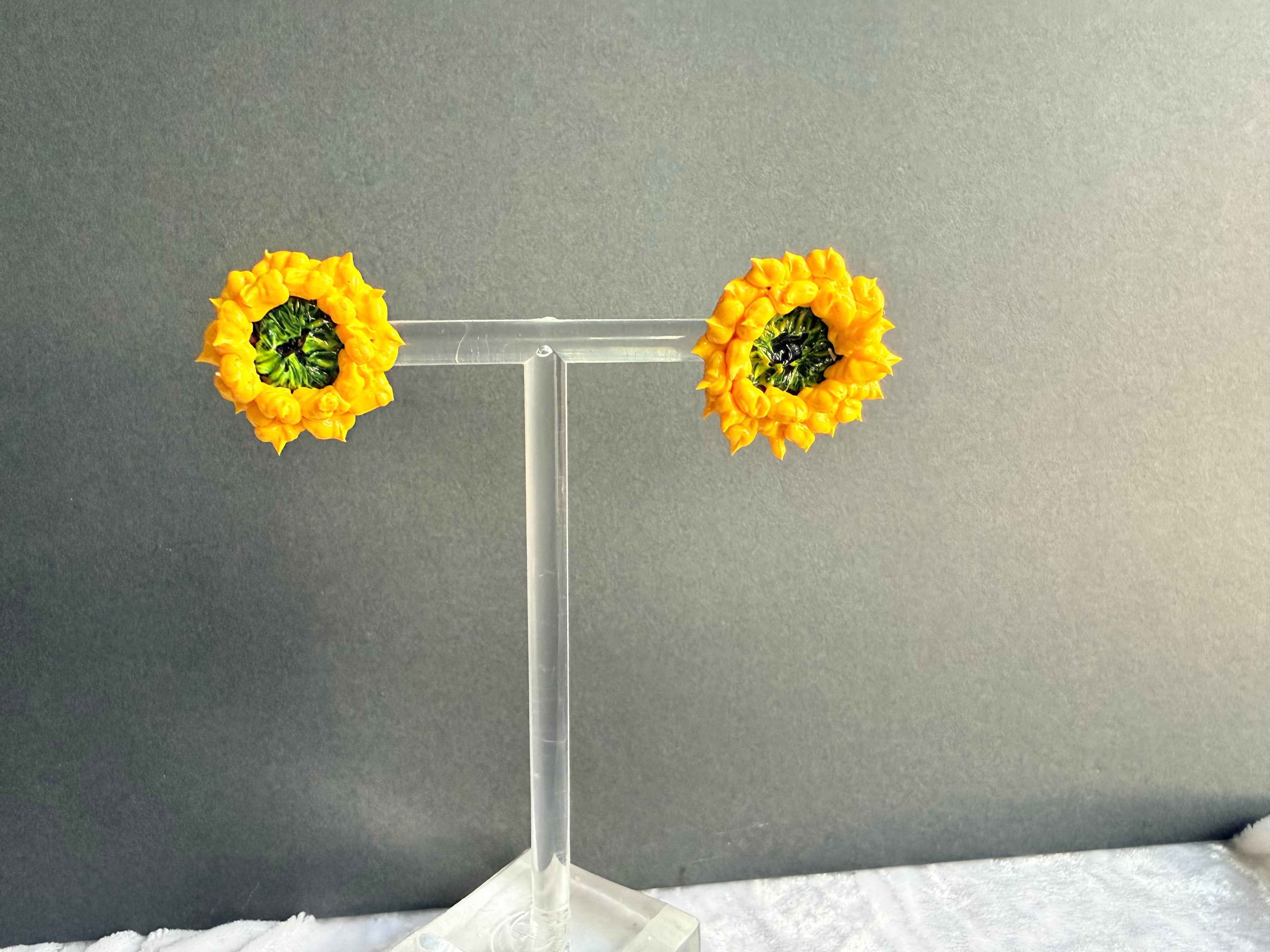 Sunflower Floral Sculpture Earrings