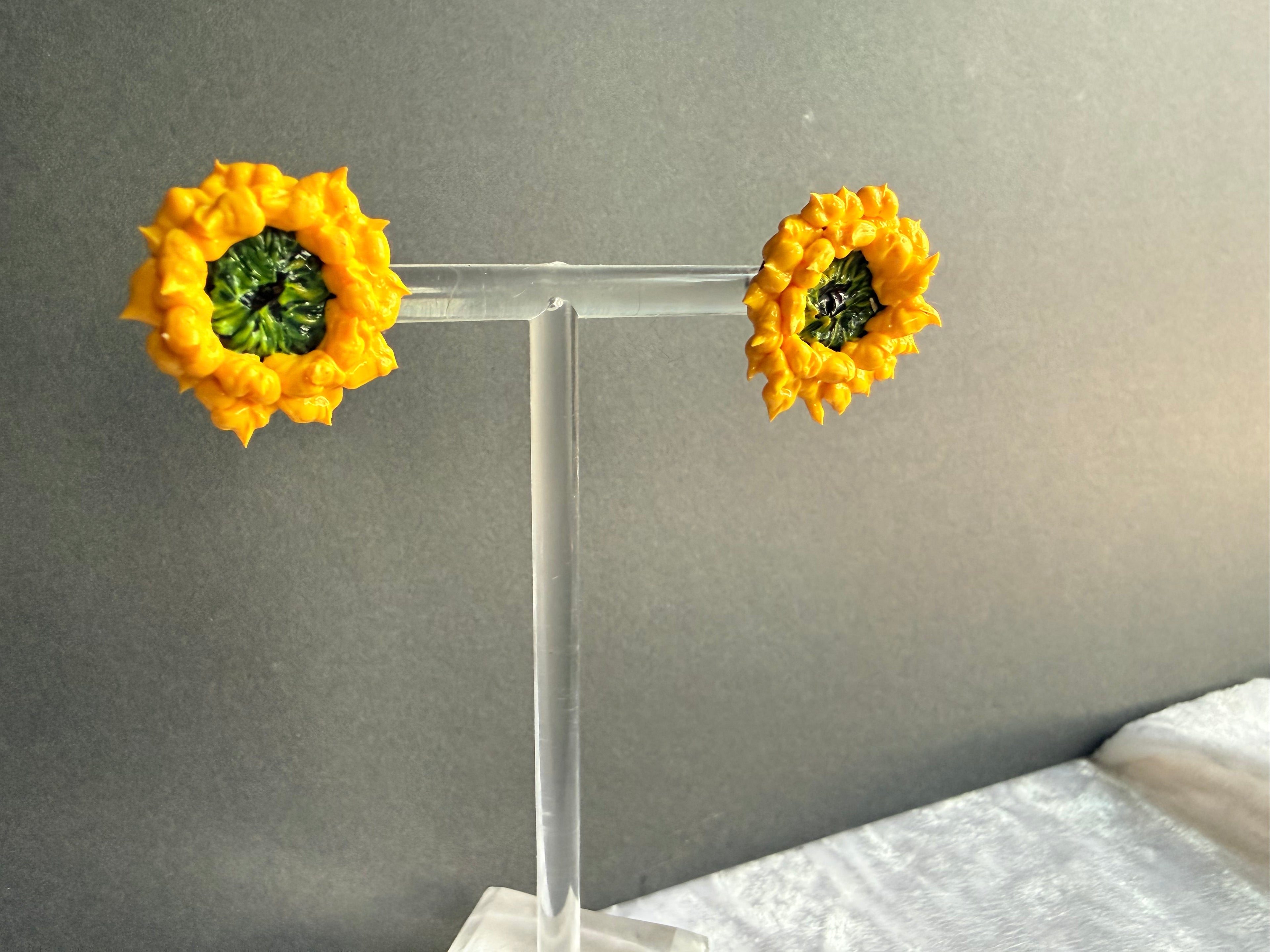 Sunflower Floral Sculpture Earrings