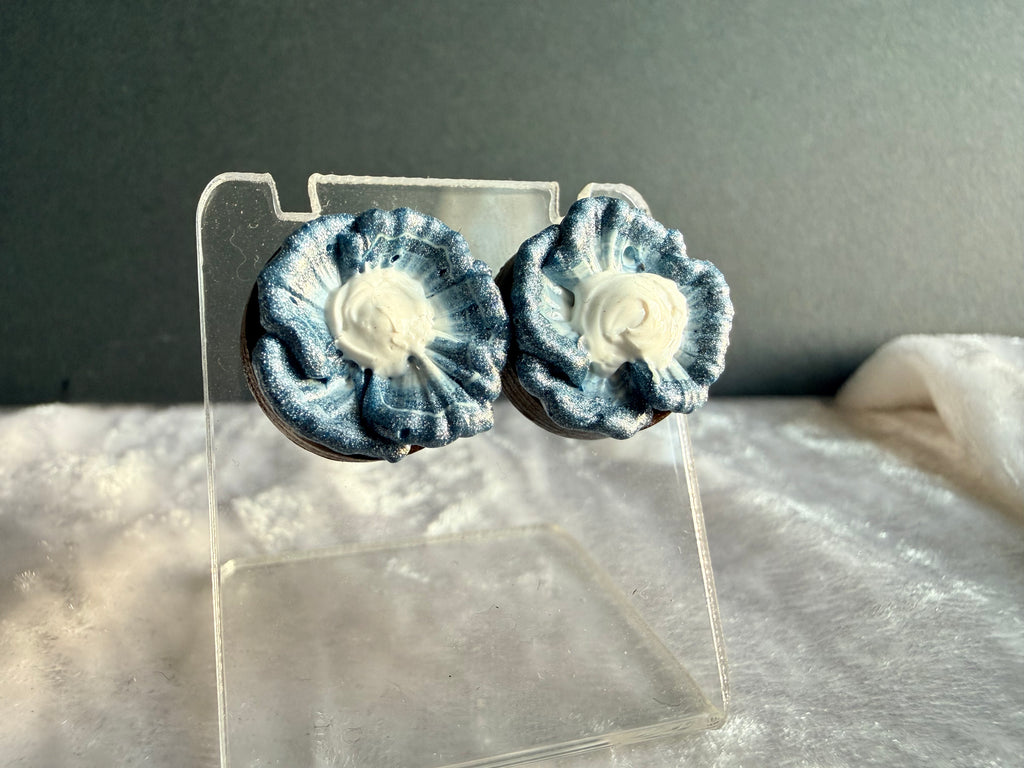 Baby Blues Floral Sculpture Earrings